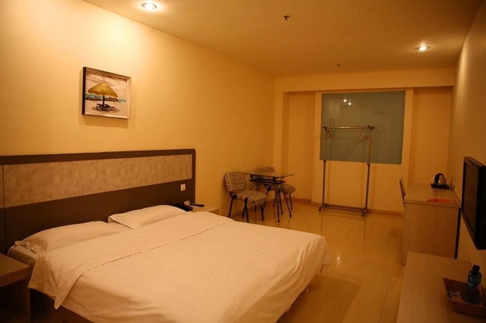 Huiquan Hotel Yantai Exteriör bild